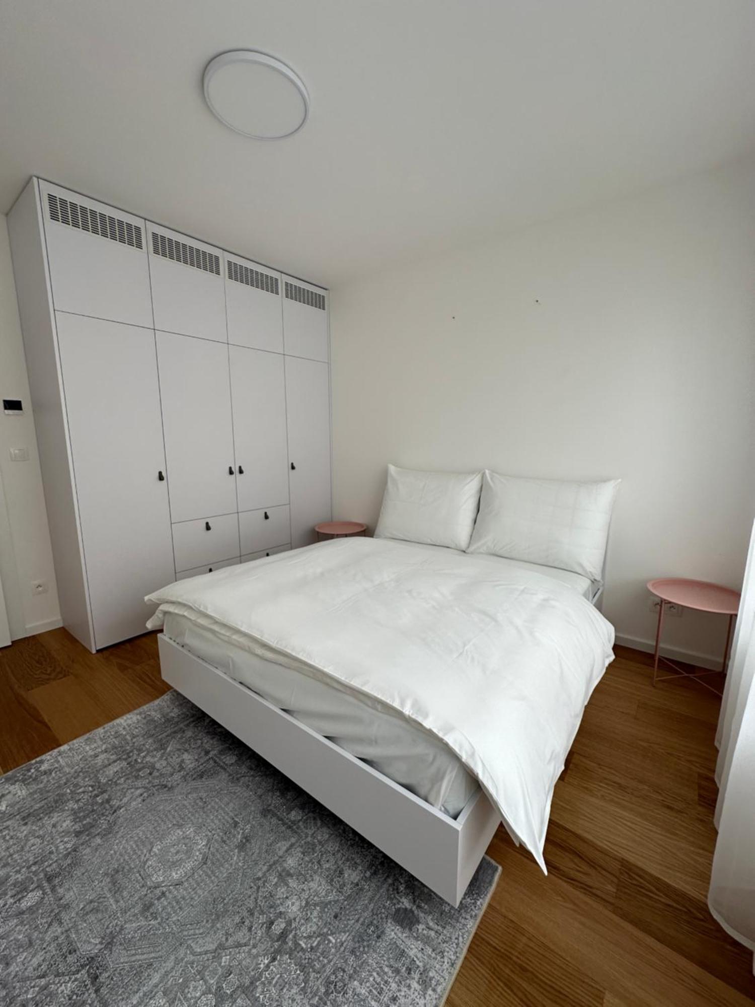 Aurora Apartments Bratislava Luaran gambar