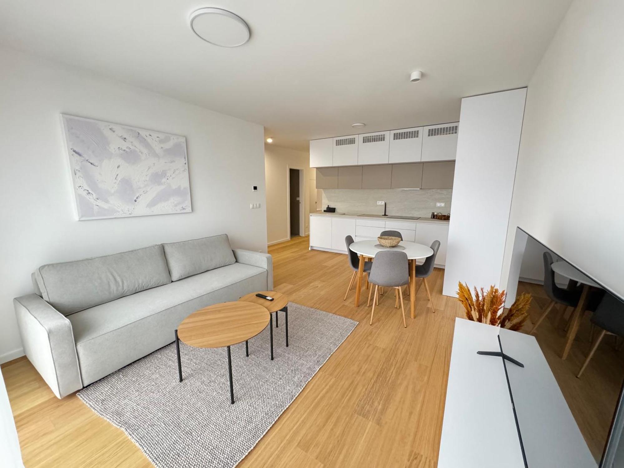 Aurora Apartments Bratislava Luaran gambar