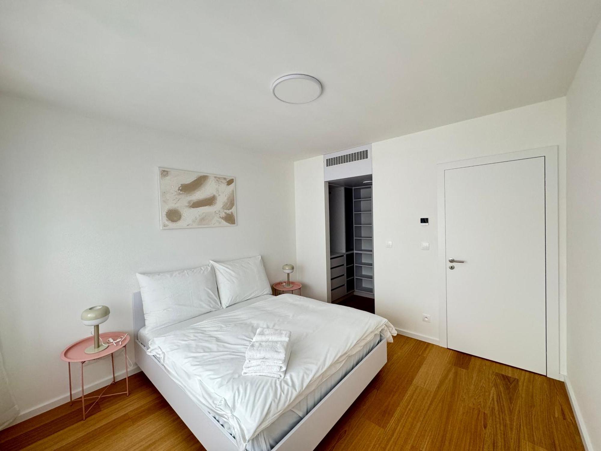 Aurora Apartments Bratislava Luaran gambar