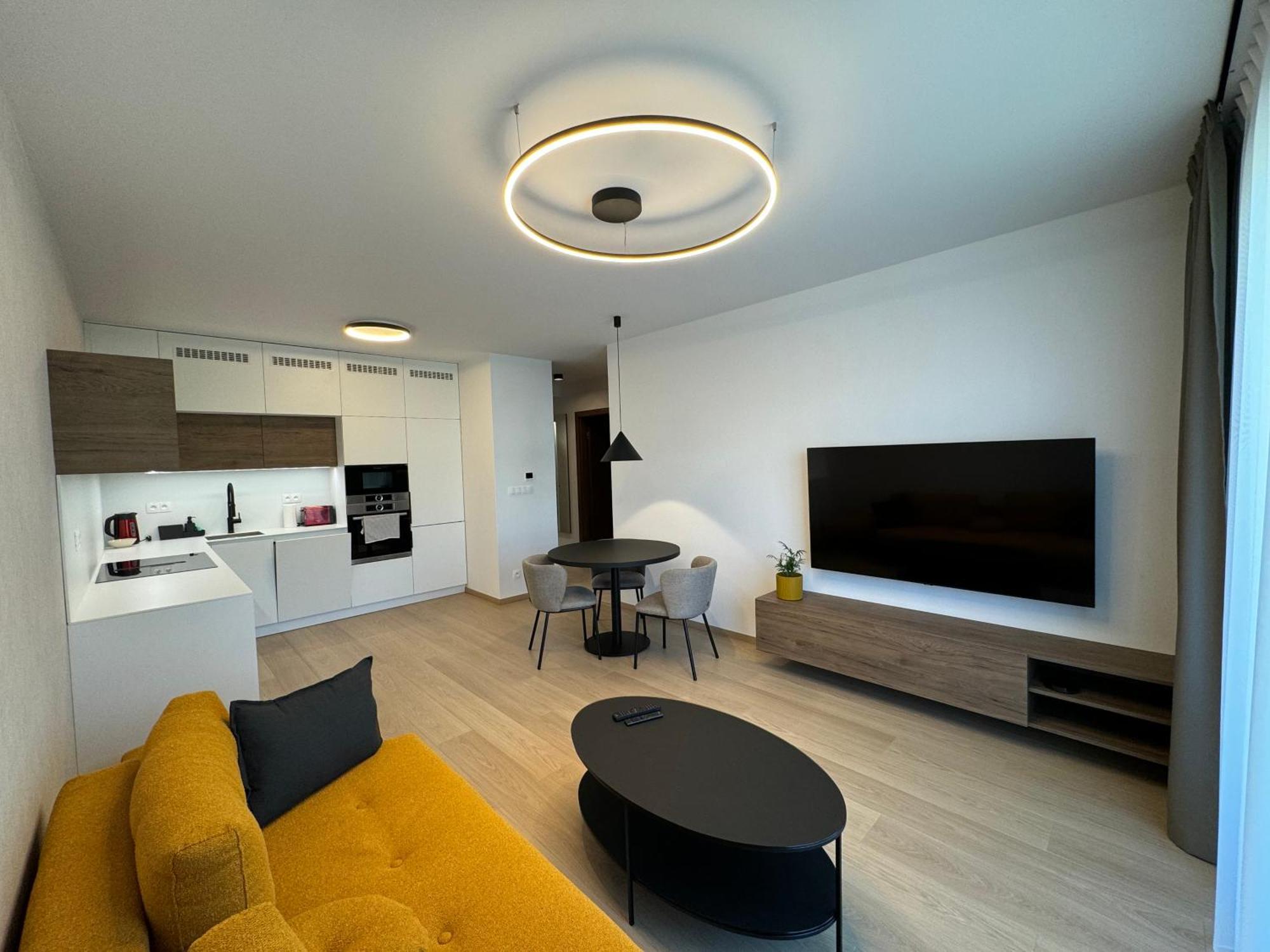 Aurora Apartments Bratislava Luaran gambar